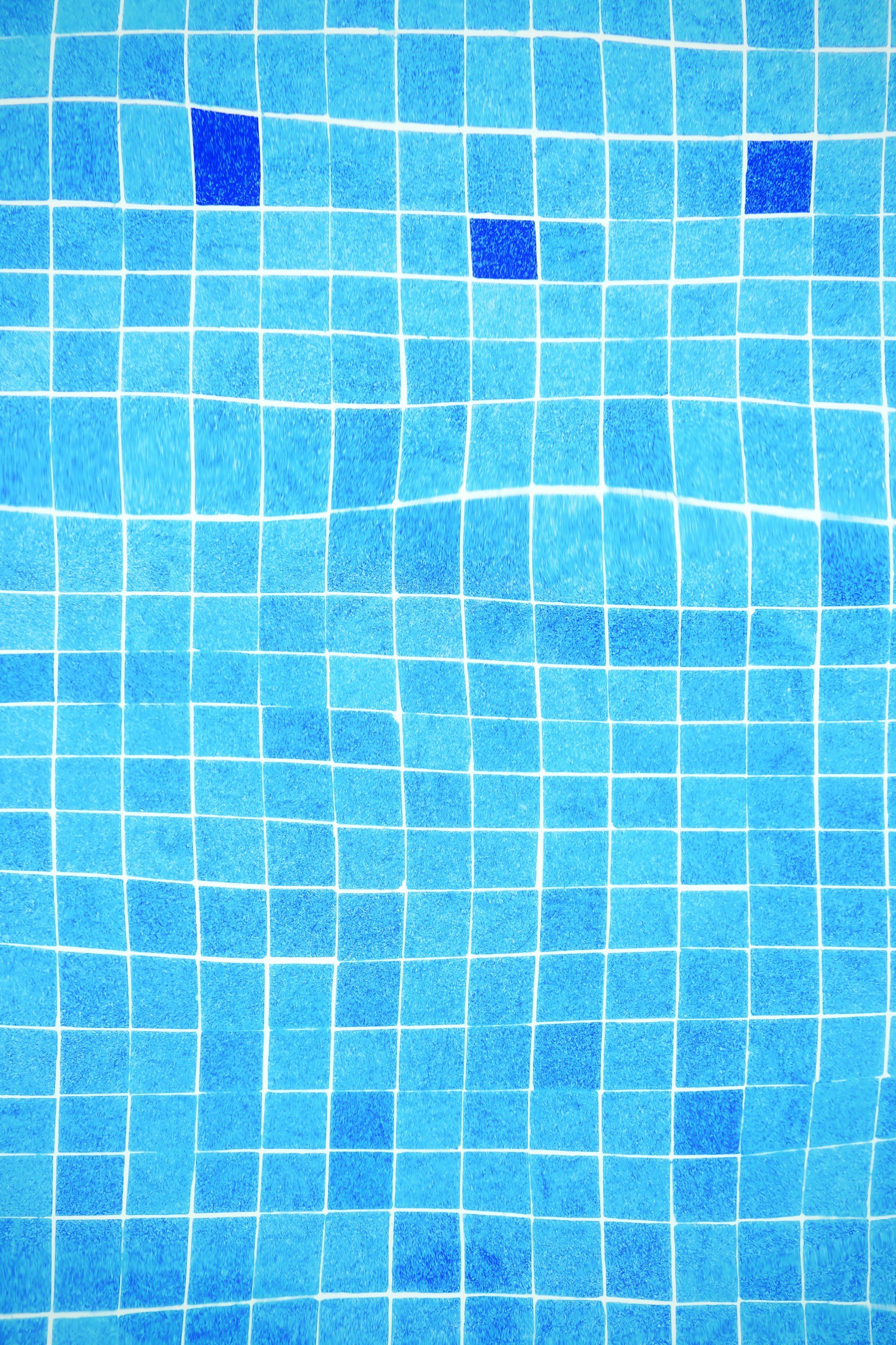 Blue mosaic tiled swimming pool finish in Brighton Melbourne